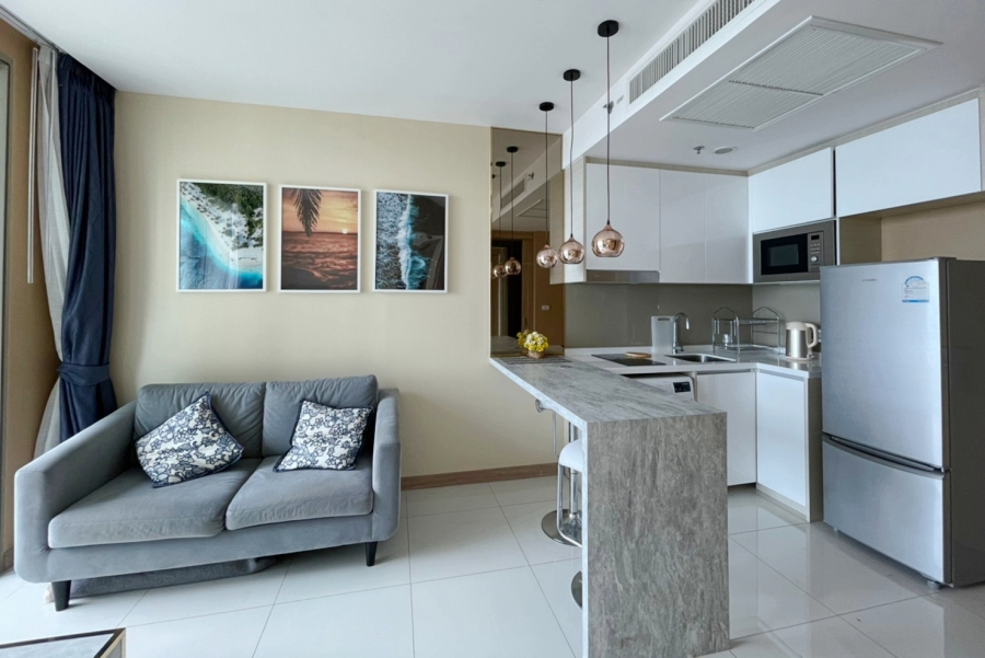 KT0104🦀The Riviera Wongamat | เดอะ ริเวียร่า วงศ์อมาตย์ บีช🏄‍♂️1ห้องนอน 35ตรม ชั้น11🌊วิวทะเล พร้อมเฟอร์นิเจอร์