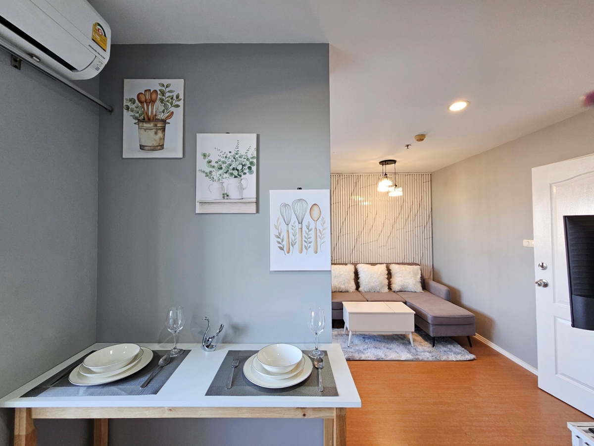 KT0114🏊ลุมพินี คอนโดทาวน์ พัทยาเหนือ-สุขุมวิท🌴1ห้องนอน 23ตรม ชั้น6 ตึกA พร้อมเฟอร์นิเจอร์