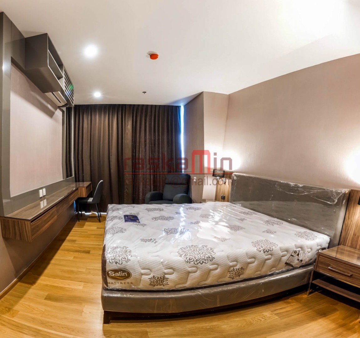 ✨ ขายคอนโด 1 ห้องนอน – โนเบิล รีโว่ สีลม ✨