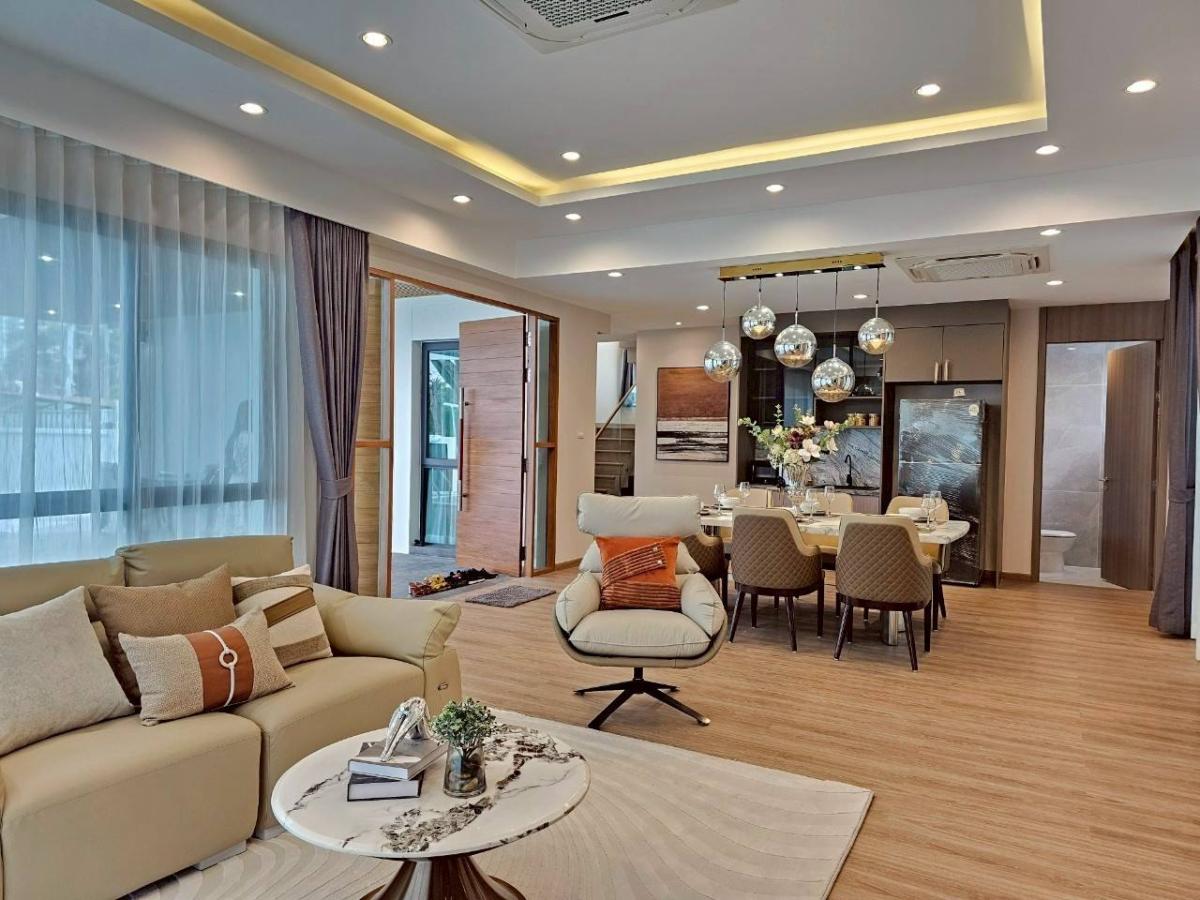 KT0240🏖️Pool Villa สร้างใหม่ ใกล้ชายหาดจอมเทียน 93.5ตรว 4ห้องนอน🏊พร้อมสระว่ายน้ำ🌷สวน🪑เฟอร์นิเจอร์