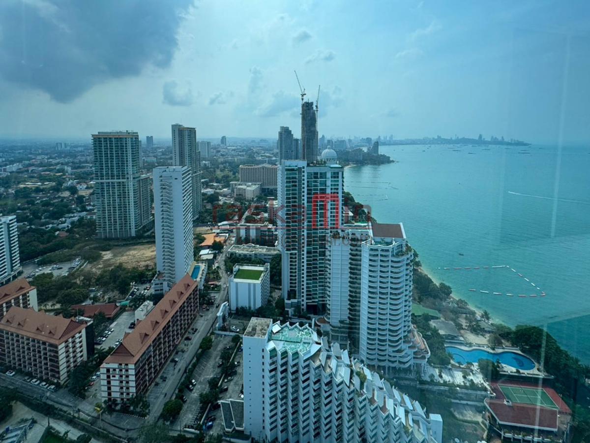 คอนโดให้เช่า วงศ์อมาตย์ ติดทะเล 2 ห้องนอน พัทยา | The Palm Beach Wongamat