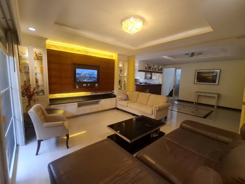 KT0338🏡เซ็นทรัล ปาร์ค ฮิลล์ไซด์ ทุ่งกลม-ตาลหมัน 4ห้องนอน ที่ดิน 420ตรม พร้อมเฟอร์นิเจอร์🚗มีที่จอดรถ