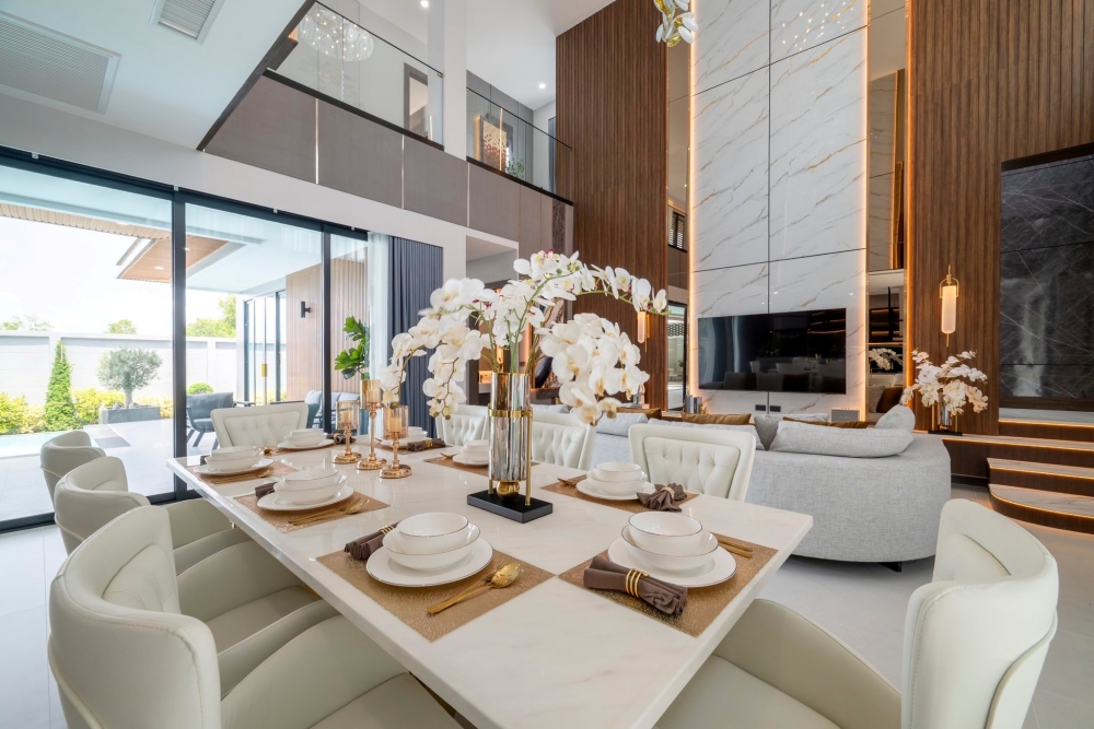 KT0342🏡พูลวิลล่ามาบประชัน Ultra Luxury 850ตรม 5ห้องนอนใหญ่🛋️พร้อมเฟอร์นิเจอร์🏊‍♂️สระว่ายน้ำ