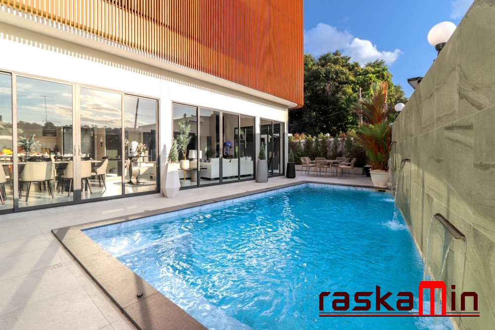 KT0362💎พูลวิลล่าพัทยาใต้ 8 ห้องนอน 105ตรว บ้าน 600ตรม🛋️พร้อมเฟอร์นิเจอร์🏊‍♂️สระว่ายน้ำ ใกล้Walking Street