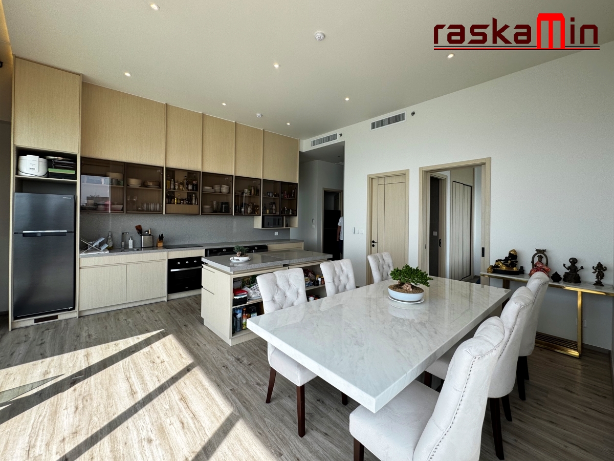 KT0027🦀AROM อารมณ์ วงศ์อมาตย์🏖️3ห้องนอน 155ตรม ชั้น46 พร้อมเฟอร์นิเจอร์