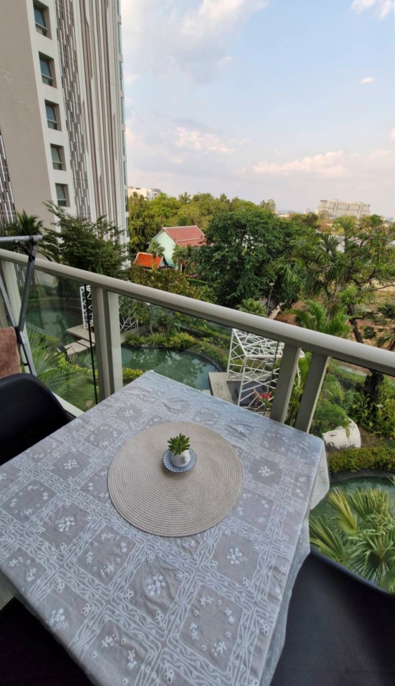 KT0391🌴The Riviera Wongamat🏄‍♂️1ห้องนอน 35ตรม ตึก B ชั้นไม่สูง🏞️วิวสวน+สระว่ายน้ำ พร้อมเฟอร์นิเจอร์