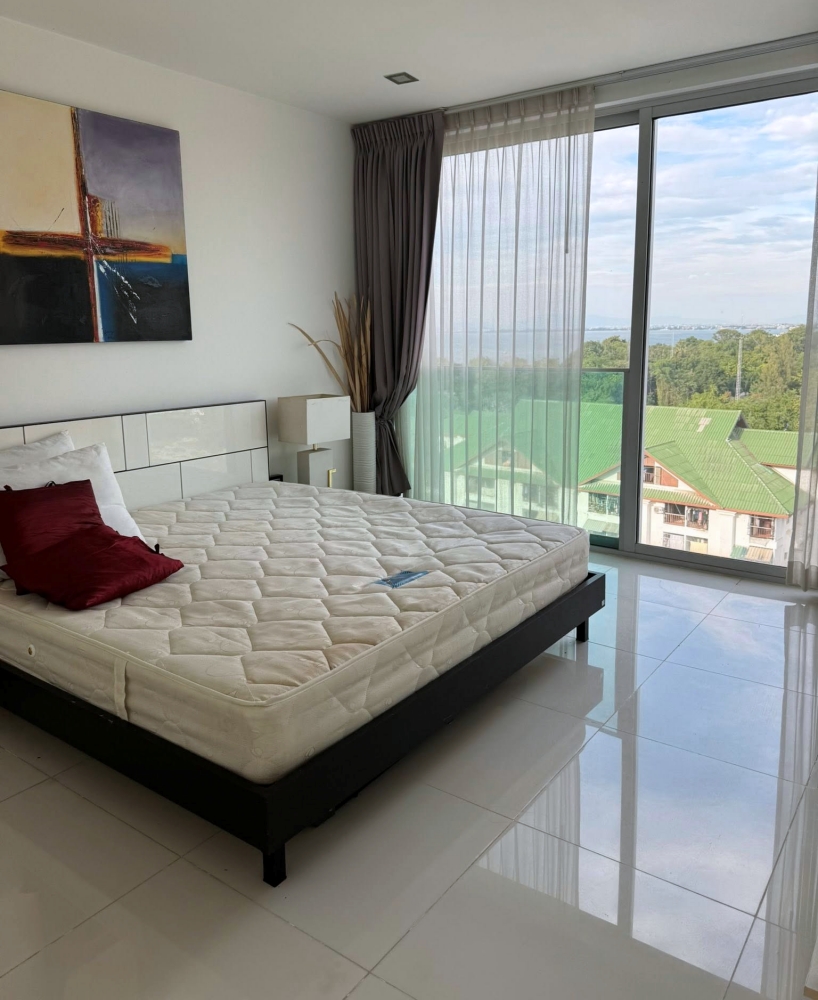 KT0404🏖️Club Royal Wongamat🌴3 ห้องนอน 117ตรม ชั้น 8🌳วิวสวนและทะเล