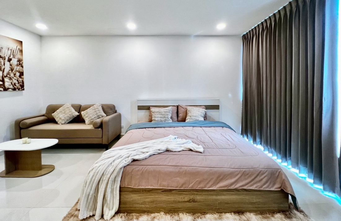 KT8704🏖️Club Royal Wongamat🌴สตูดิโอ 35 ตรม ชั้น 7🏊‍♀️วิวสระว่ายน้ำ