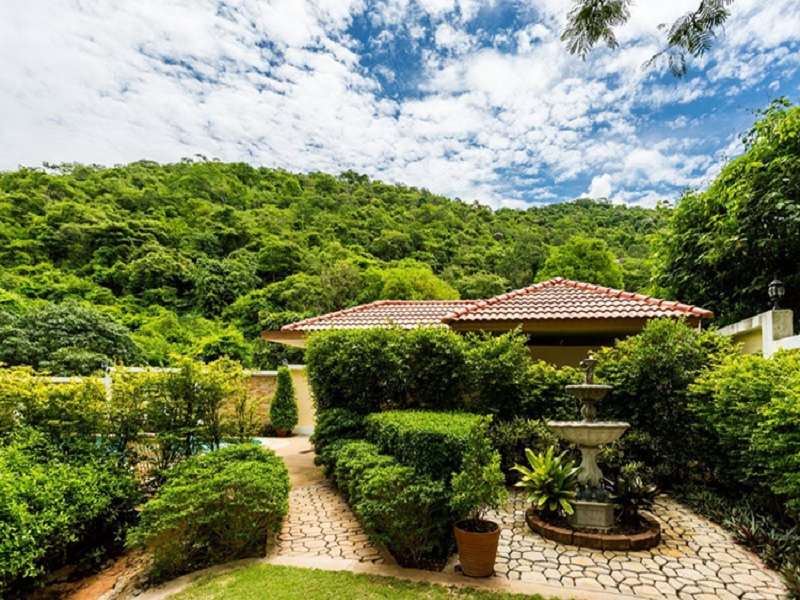 เมาท์เทนนัส-ฮิลล์-เขาใหญ่