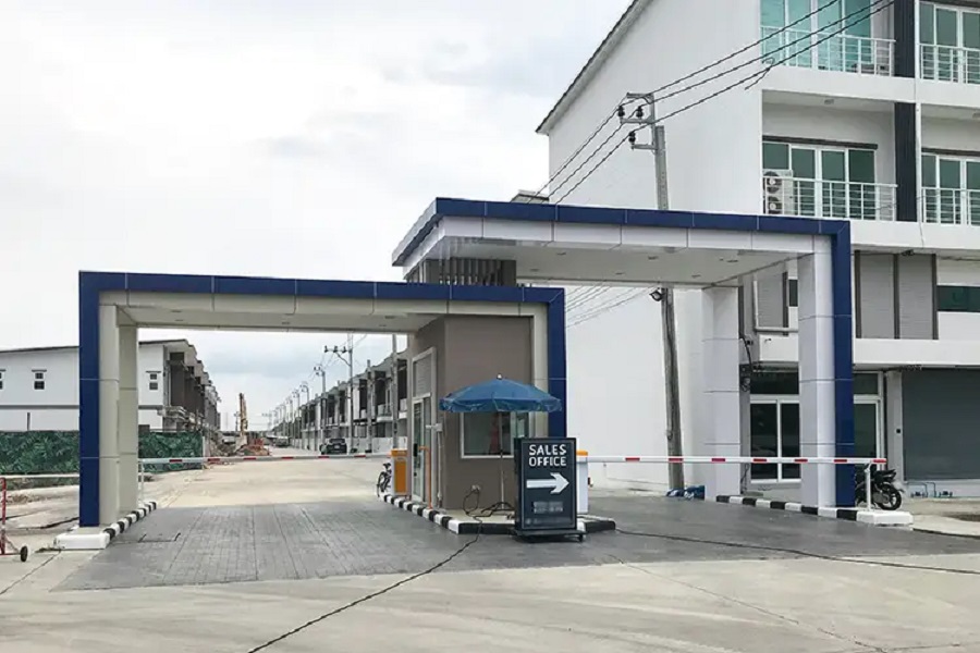 Poomtara-Kanchanapisek-Bangbuathong