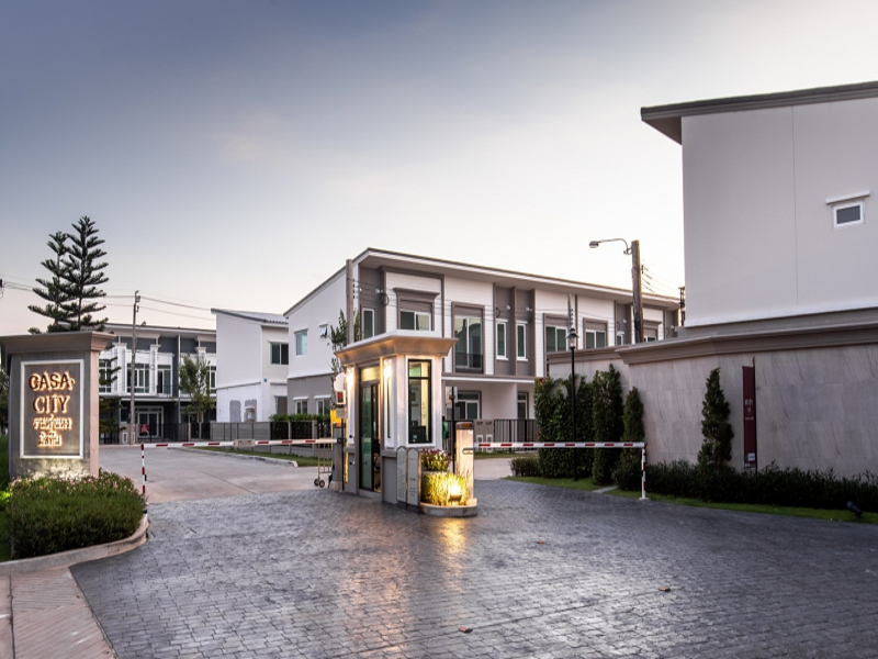 Casa-City-Ramkamheang-Mistine