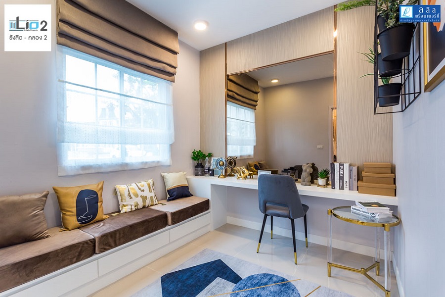 Lio-2-Rangsit-khlong-2