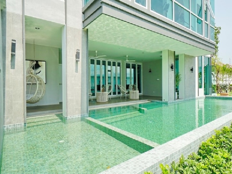 CHERENE-Krungthepkreetha-Romklao