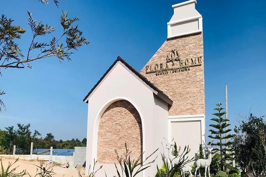 Flora-Home-Bueang-Sriracha