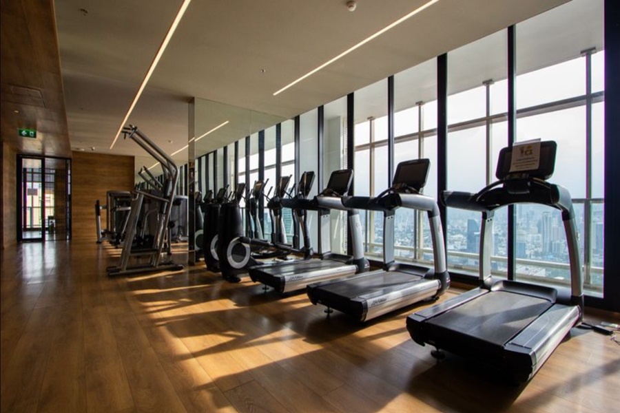 แฮมป์ตัน-เรสซิเดนซ์-เน็กซ์-ทู-เอ็มโพเรียม