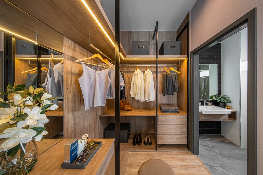 ซื่อตรง-เซรีน-พัทยา-สัตหีบ